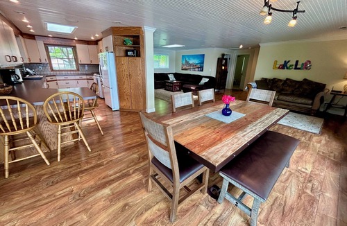 Byrdstown House | The Only Private Waterfront Home for Rent on Dale Hollow Lake