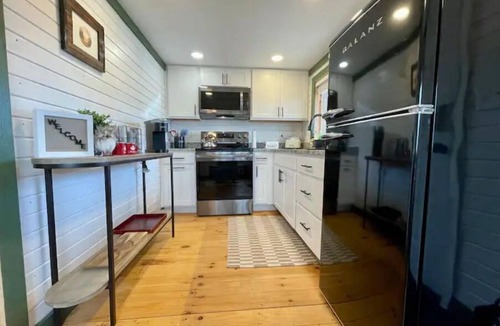 East Fultonham Cabin | The Ontario