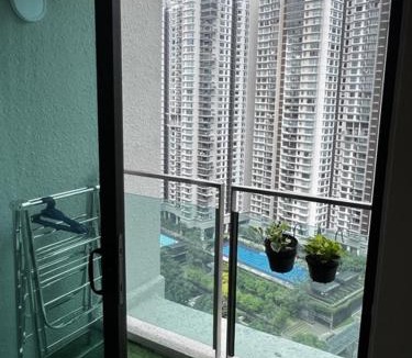 Mont Kiara Apartment | The Ooak Suite