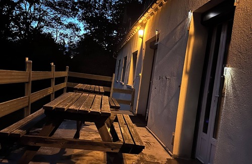 Conie-Molitard House | The open field