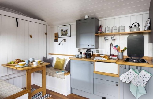 Litchborough Cabin | The Orchard at Stowe