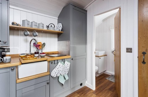 Litchborough Cabin | The Orchard at Stowe