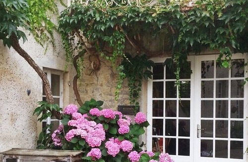 Nonant Bed & Breakfast | ------THE ORCHARD-----