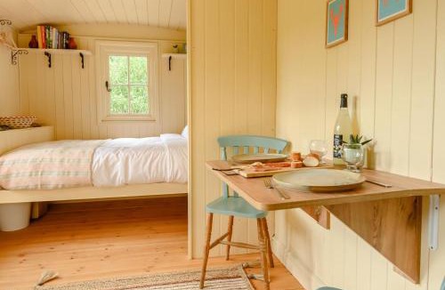 Deepdale House | The Orchard Hut