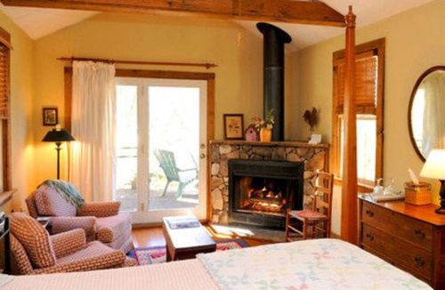 Saluda Bed & Breakfast | The Orchard Inn