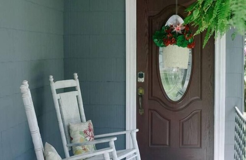 Bloomingdale Cottage | The Original Crafter's Cottage Convenient to Savannah