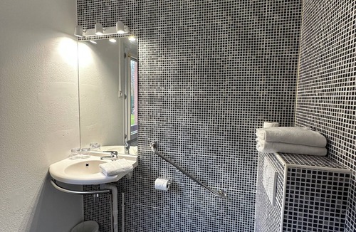 Agnetz Hotel | The Originals Access, Halt'Hotel, Clermont Agnetz
