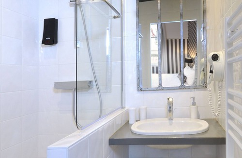 Saumur Hotel | The Originals Boutique, Hôtel Le Londres, Saumur