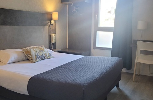 Richebourg - Saint-Clement Hotel | The Originals City, Hôtel Novella Nantes Centre Gare