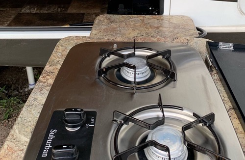 Hamlin House | The Outback Guest Camper