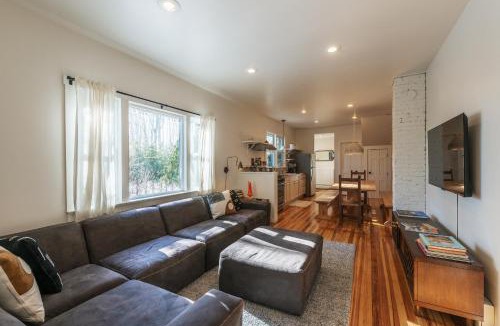 Woodridge Cabin | The Outlier Inn