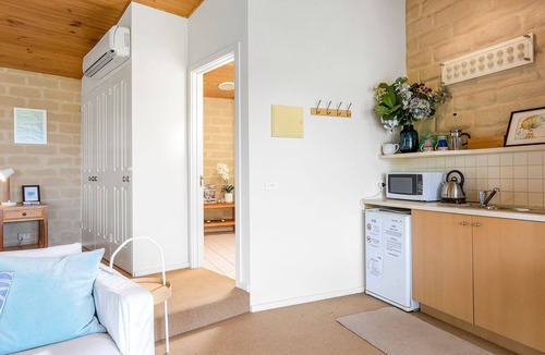 Shoreham House | The Outlook Apartment 1