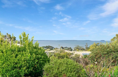 Shoreham Apartment | The Outlook Apartment 3