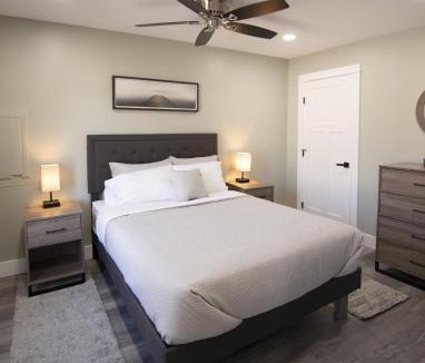 Burdett Apartment | The Overlook at Burdett Falls