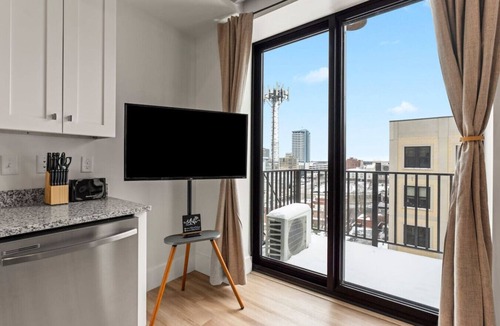 Northeast South Bend Apartment | The Overlook | Downtown | ND