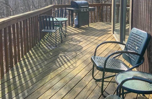 McGaheysville Cottage | 'the Overlook' in Massanuttens All Season Resort