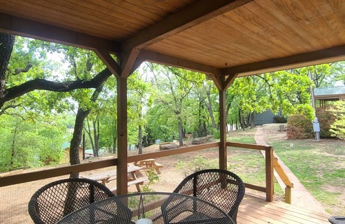 Chico Cabin | The Overlook Lodge at Northside Marina & Resort