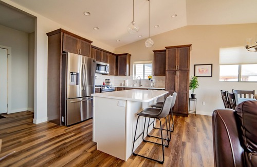 Rapid City House | The Overlook - Spacious Modern Home with Panoramic Rapid City Views