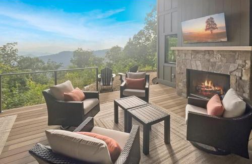 Bryson City House | The Overlook