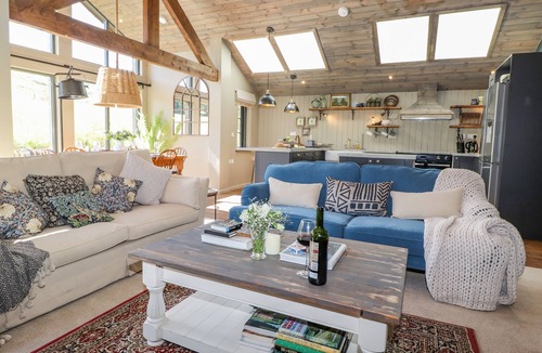 Kendal Cottage | The Owl's Shack