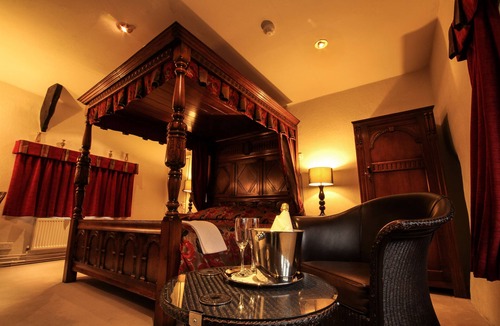 South Zeal Hotel | The Oxenham Arms