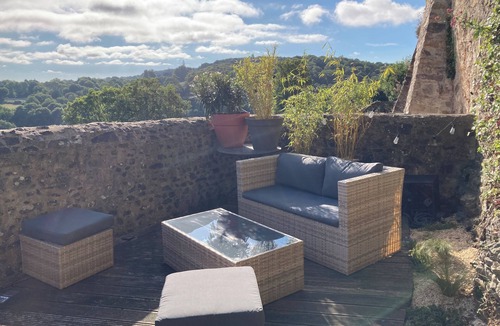 Chammes House | The Passe-Muraille bed and breakfast