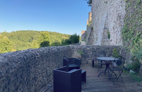 Chammes House | The Passe-Muraille bed and breakfast