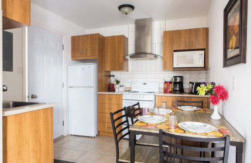 Cap de la Madeleine Apartment | The Pacific