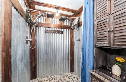Liberty House | The Pack House at Little Bass Lake