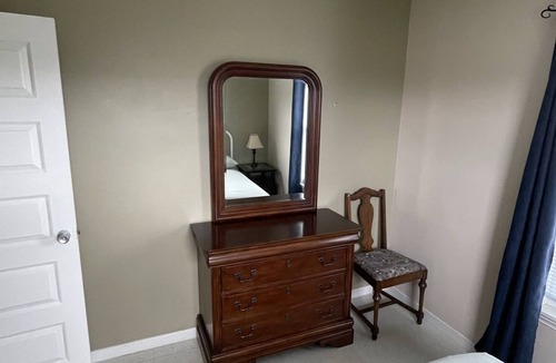 Wallace House | The Paddock