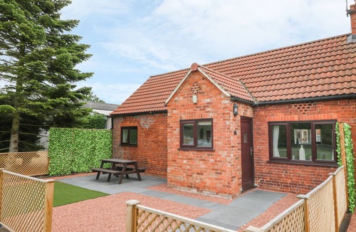 Acomb Cottage | The Paddock