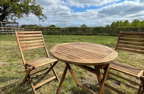 Fangfoss Cabin | The Paddock Glamping - Clover 2