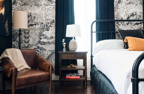 Five Points South Hotel | The Painted Lady