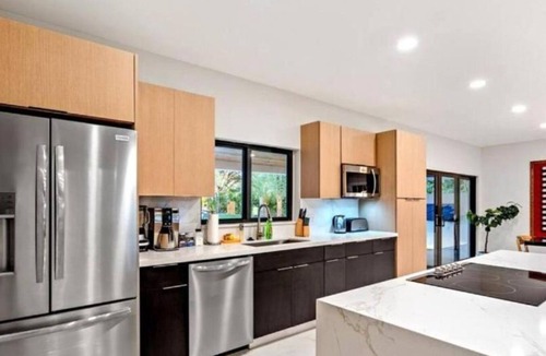 Golden Glades Villa | The Palm by Glam Homes