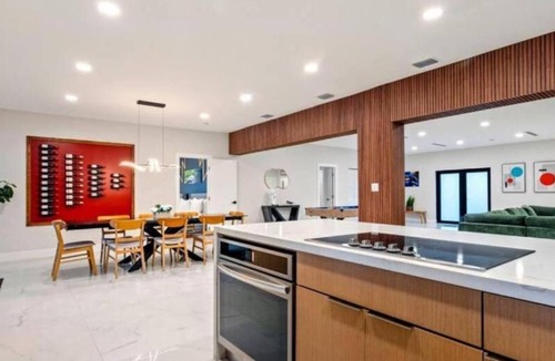 Golden Glades Villa | The Palm by Glam Homes