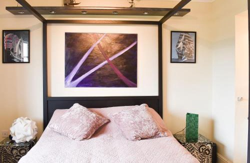 Seasalter House | The Palm