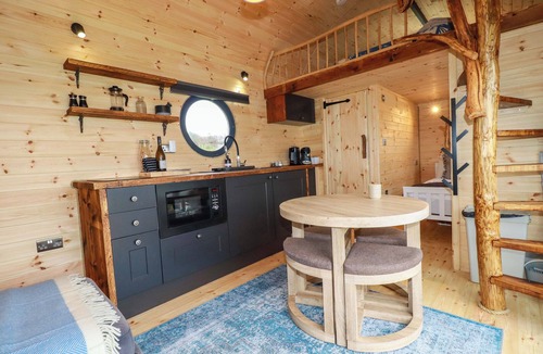 Mabe Cottage | The Palm