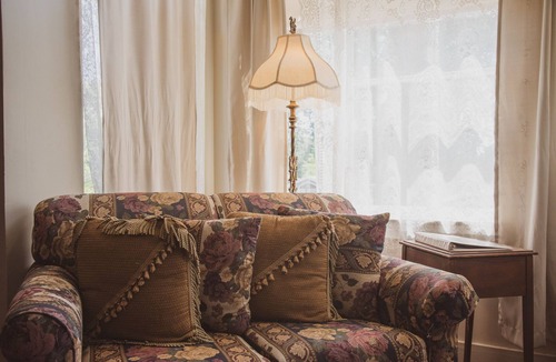 Jamestown Hotel | The Palm Hotel