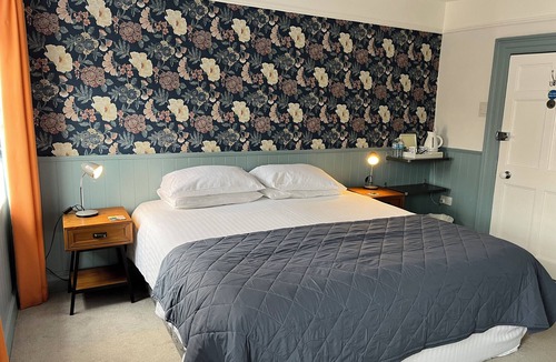 Romsey Bed & Breakfast | The Palmerston Rooms