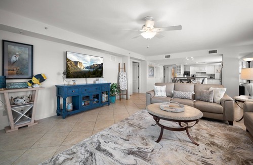 Englewood Apartment | The Palms – 3BR Gulffront, Sand & Sunsets