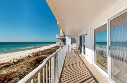 Fort Walton Beach Apartment | The Palms 401
