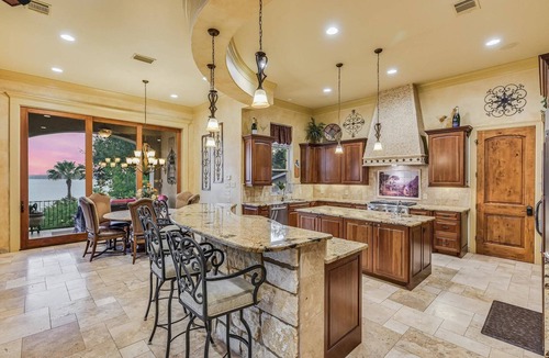 Comanche Trail House | The Palms on Lake Travis Estate - Waterfront with Dock & Pool - Close to Austin