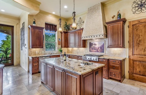 Comanche Trail House | The Palms on Lake Travis Estate - Waterfront with Dock & Pool - Close to Austin