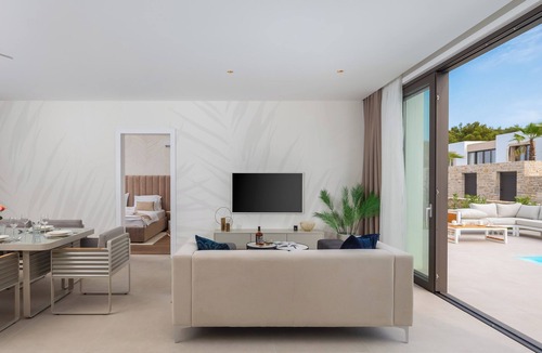 Kraj Resort | The Palms Resort 2BR Villa Dream One with Pool