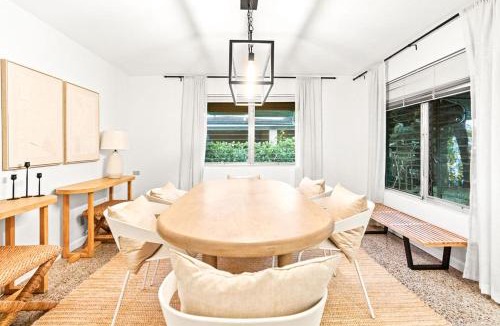 Parker Ridge House | The Palmside Escape Heated Pool, Putt, Relax