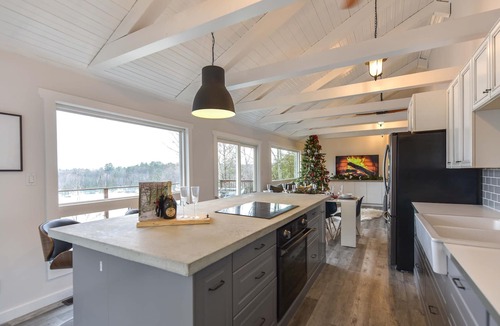 Irondale Cottage | The Panorama: Peaceful 4 Bedroom, 2 Bath Cottage
