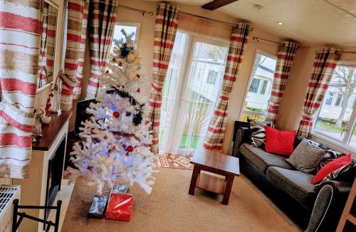 Bognor Regis Villa | The Paradise Heaven