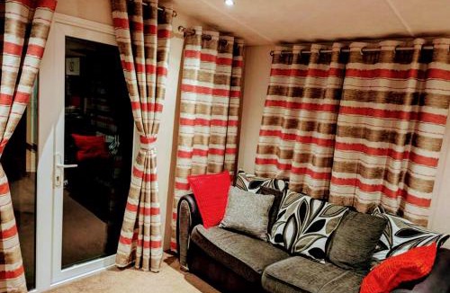 Bognor Regis Villa | The Paradise Heaven