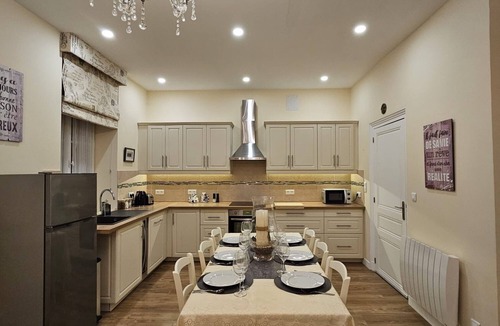 Riberac House | The Paris Gîte