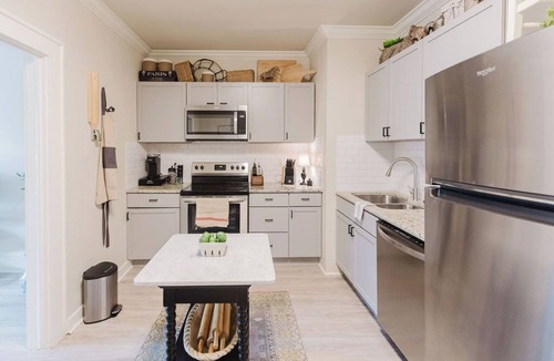 Fort Worth Apartment | The Paris Modern in Fort Worth